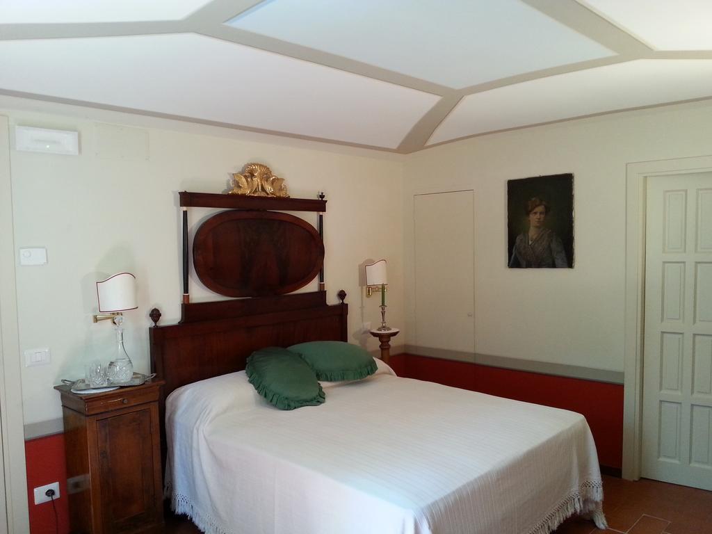 Pieve Sant'Angelo Hotel Campello sul Clitunno Værelse billede
